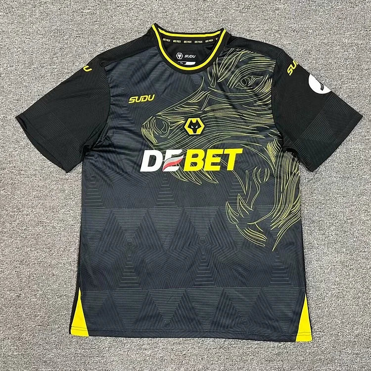 2024/2025 Wolverhampton Wanderers Away Football Shirt