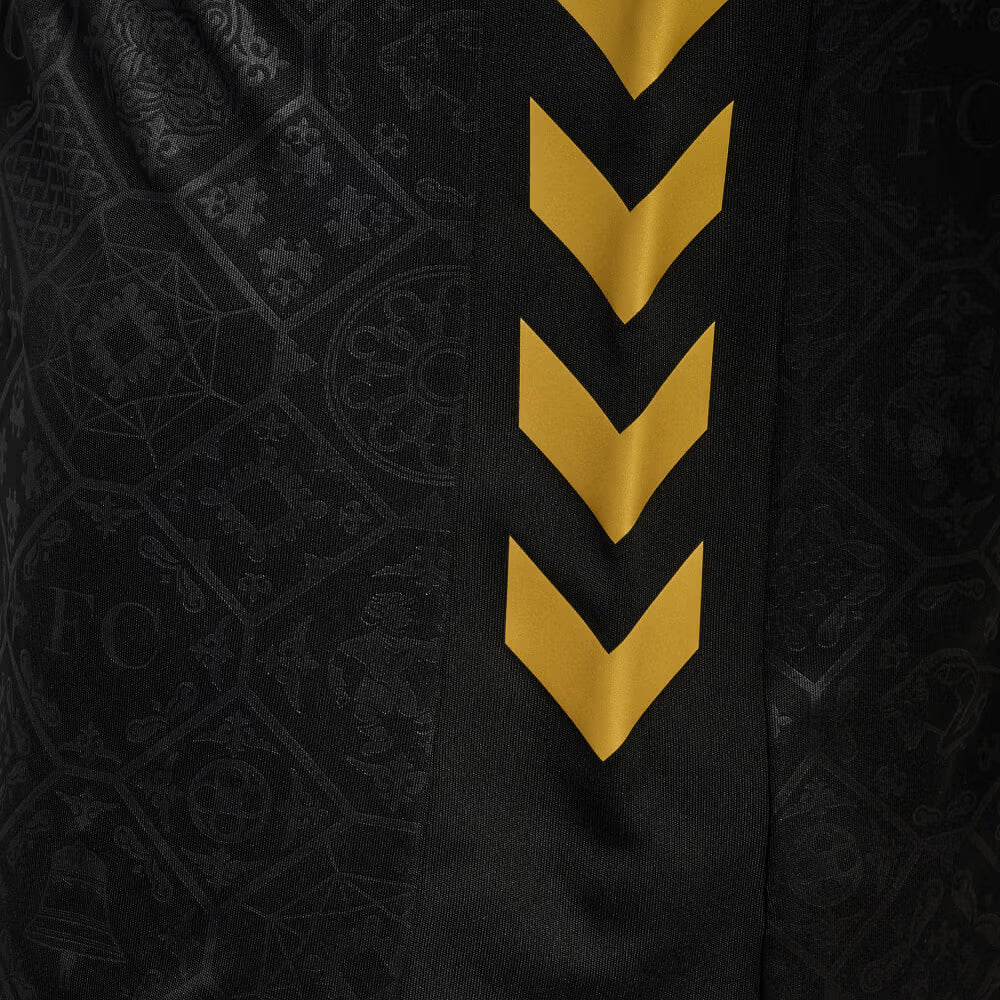 FC Köln 2025/26 Third Jersey